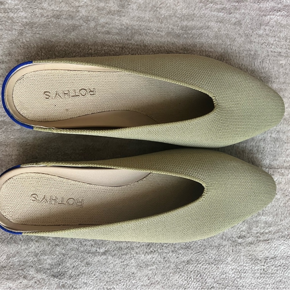 Rothy’s Almond Mules Slides in Cedar